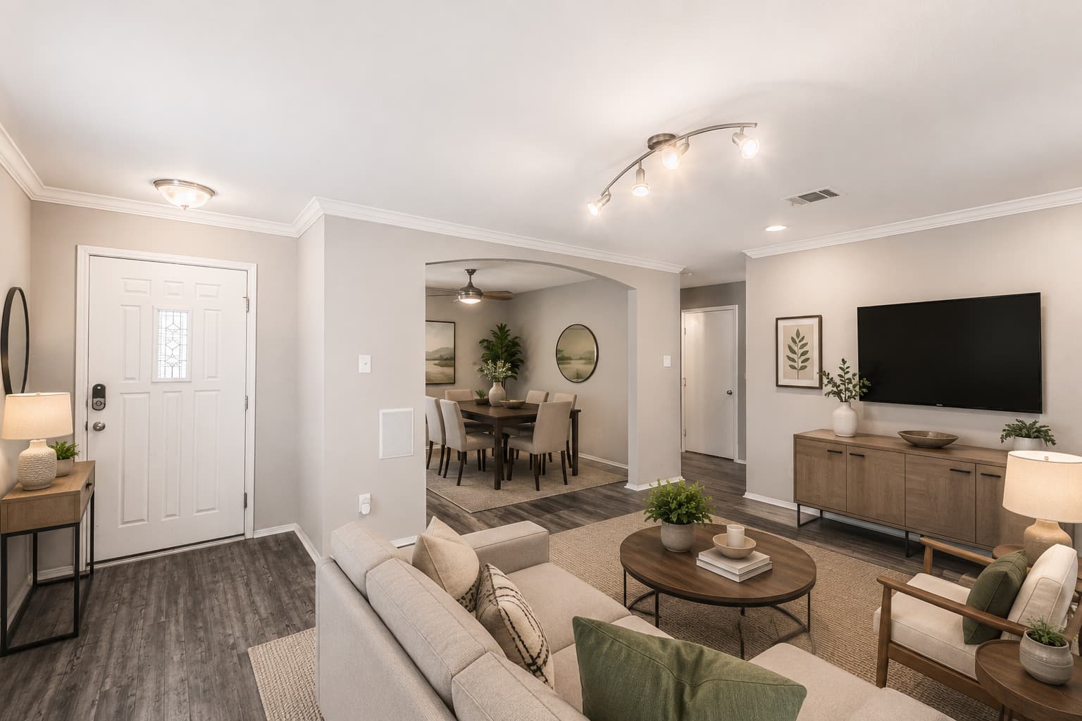 180 Onyx Lake Dr