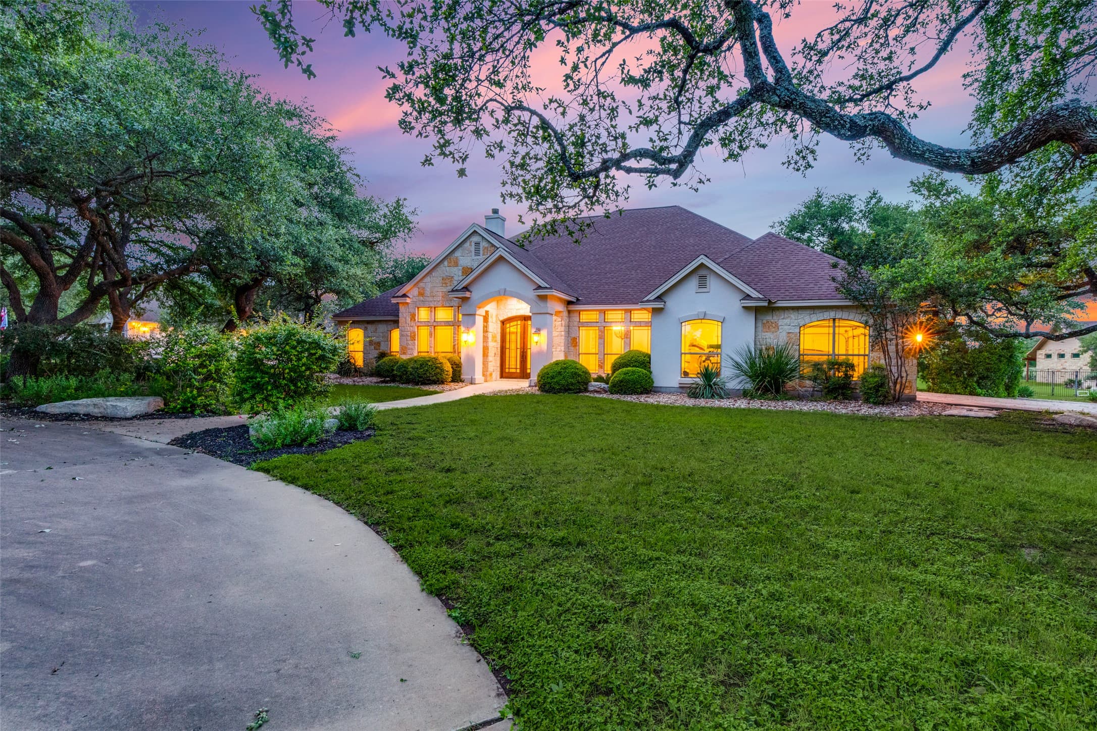 101 Copper Leaf Ct