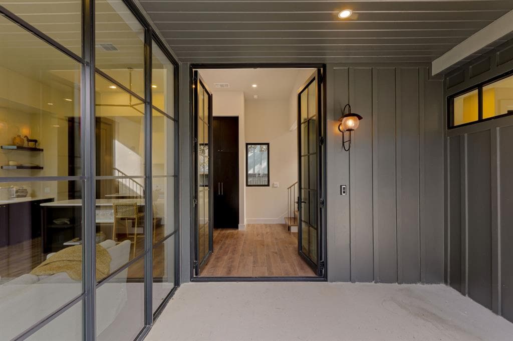Gallery image 3