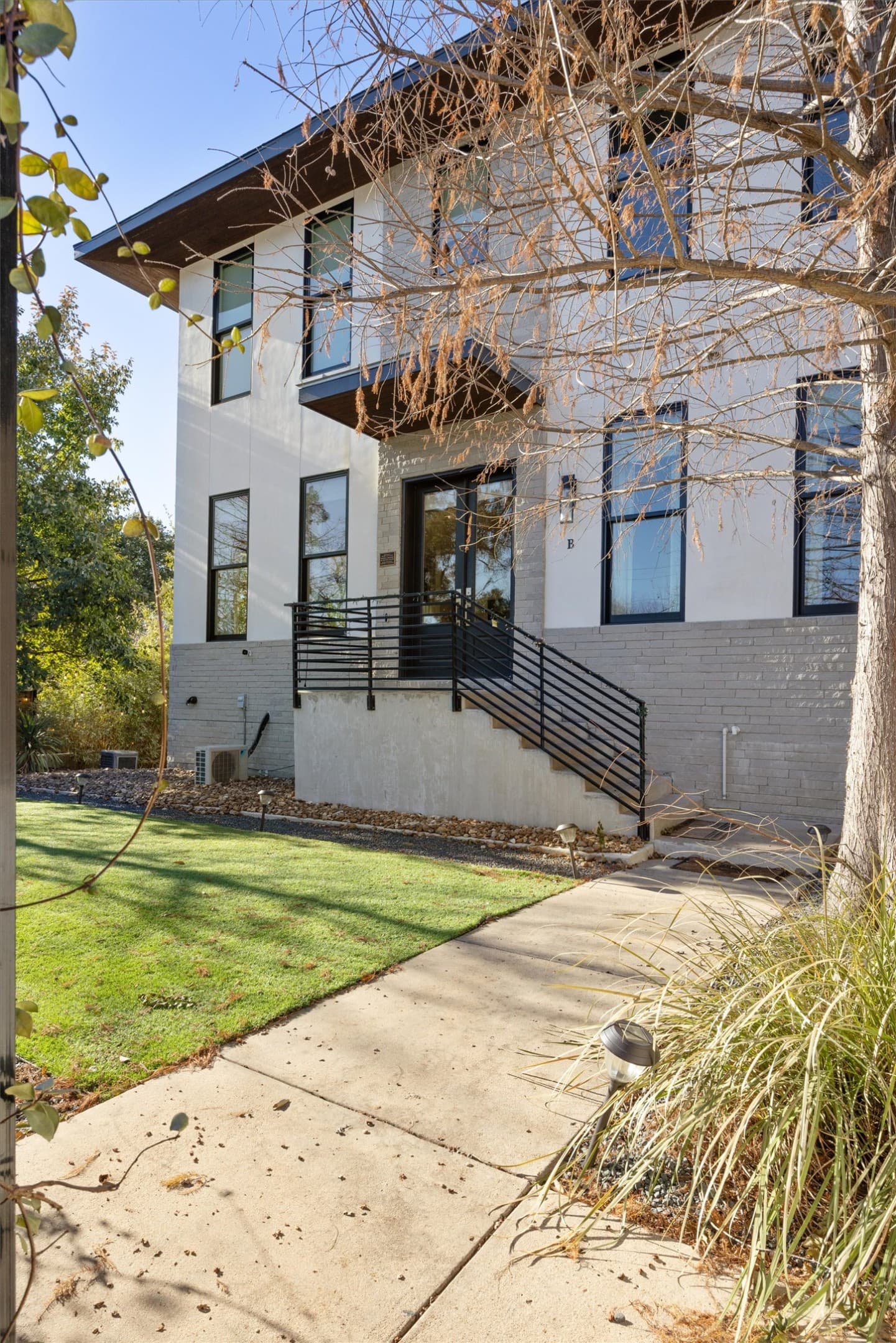 Gallery image 2
