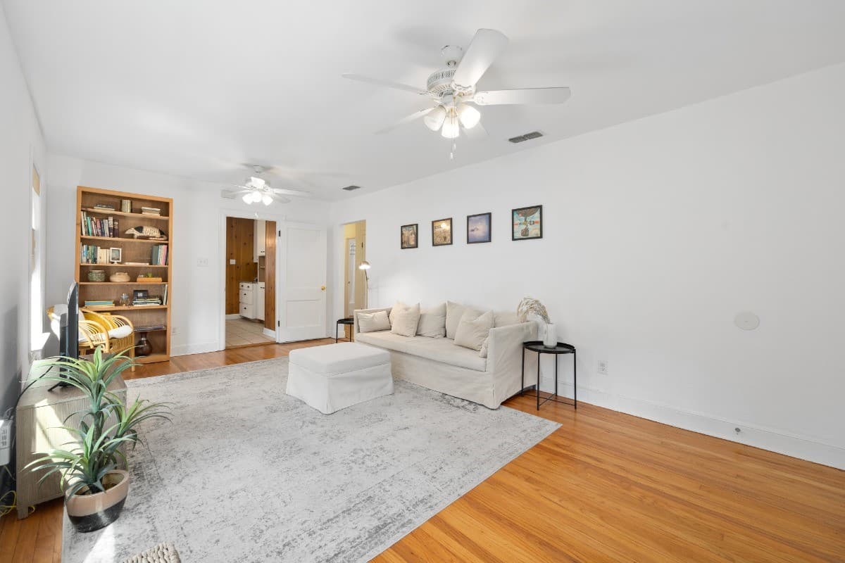 Gallery image 3