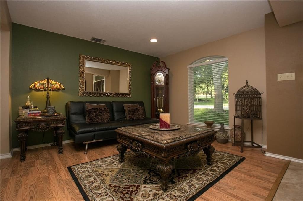 Gallery image 3