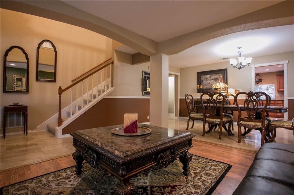Gallery image 4