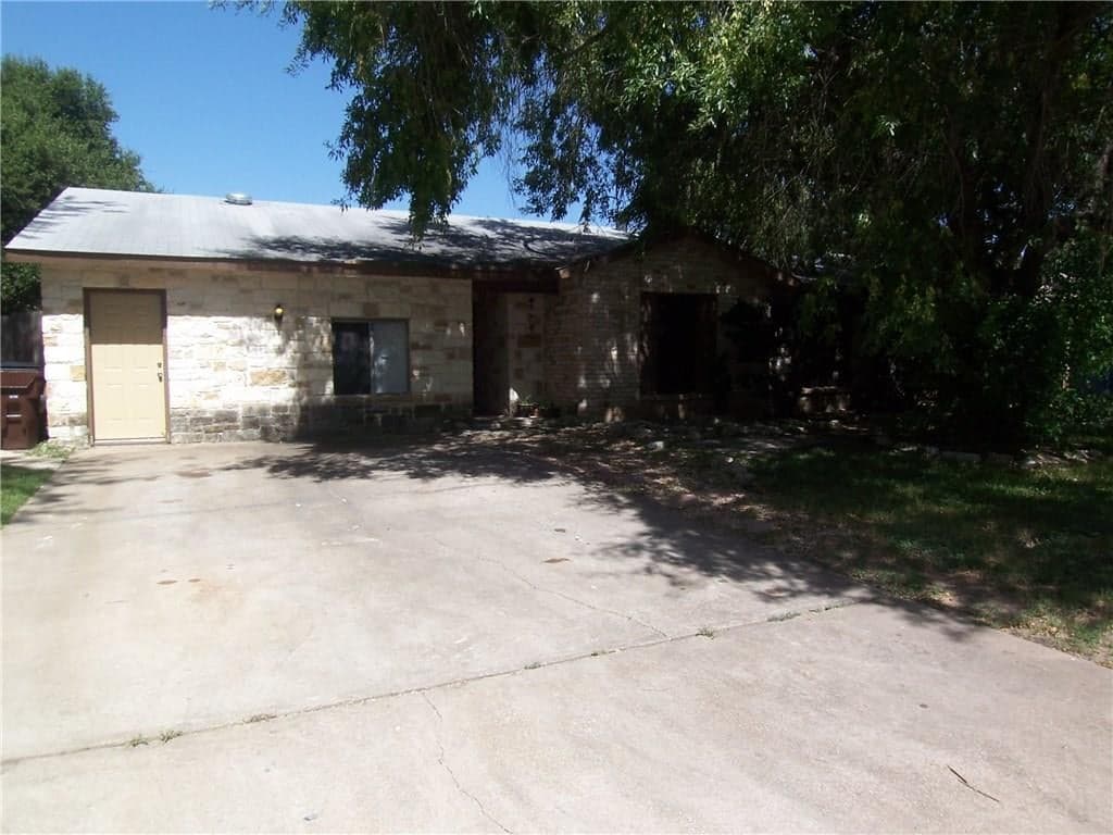Main property image