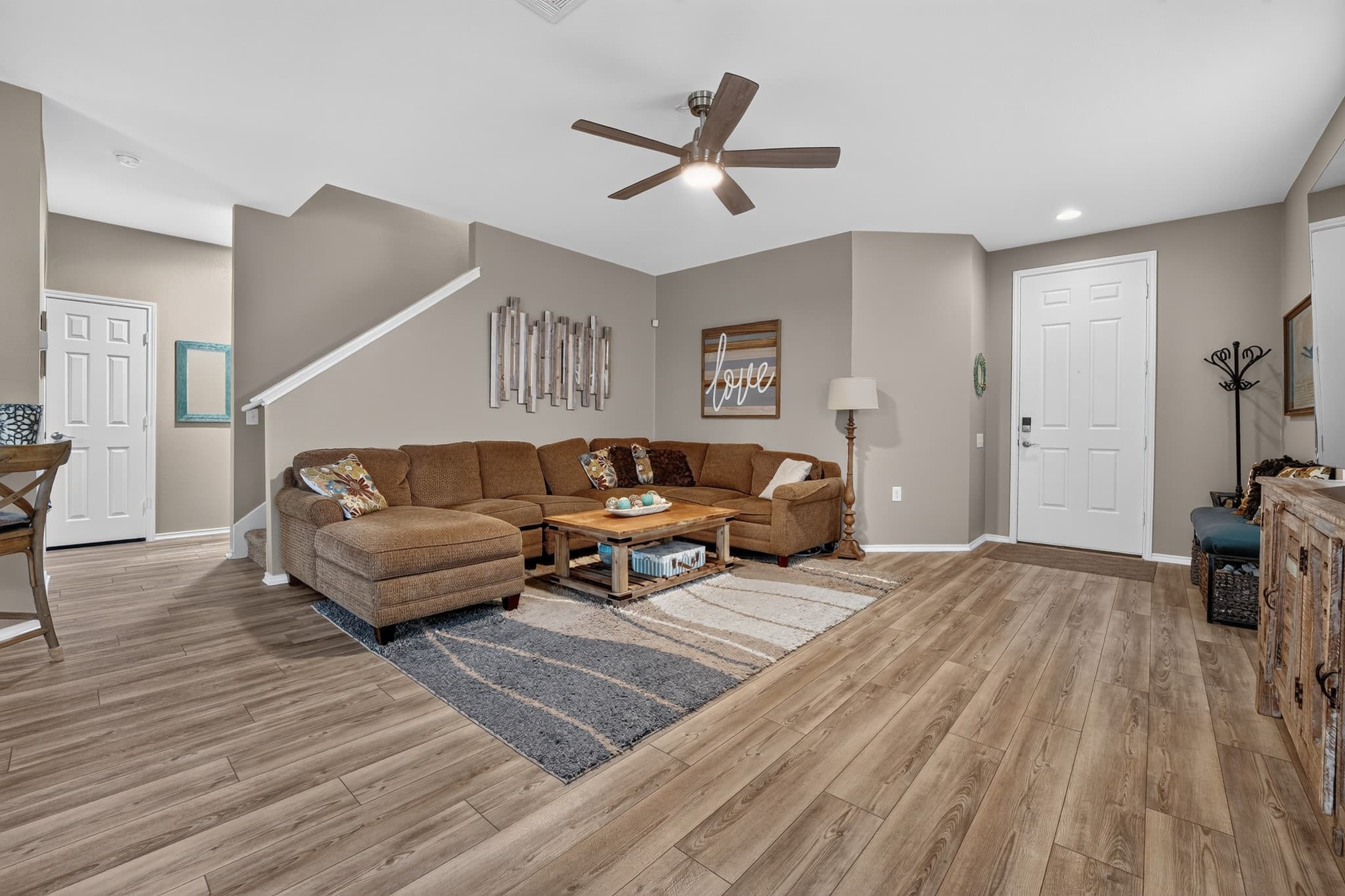 Gallery image 2