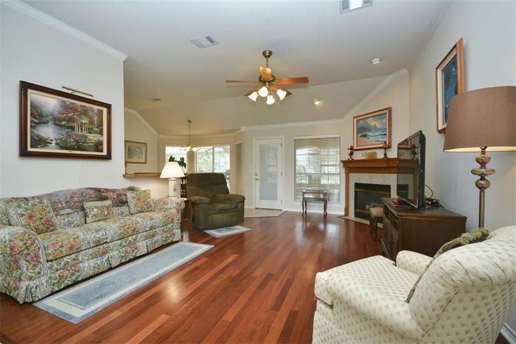 Gallery image 4