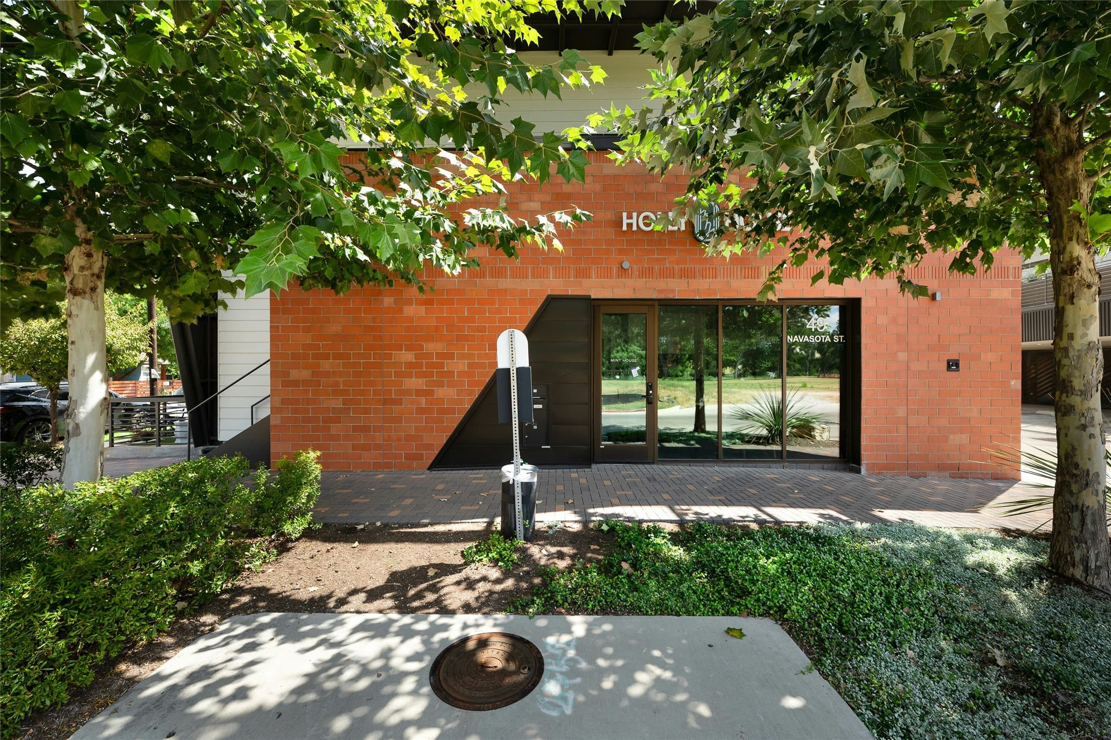 Gallery image 3