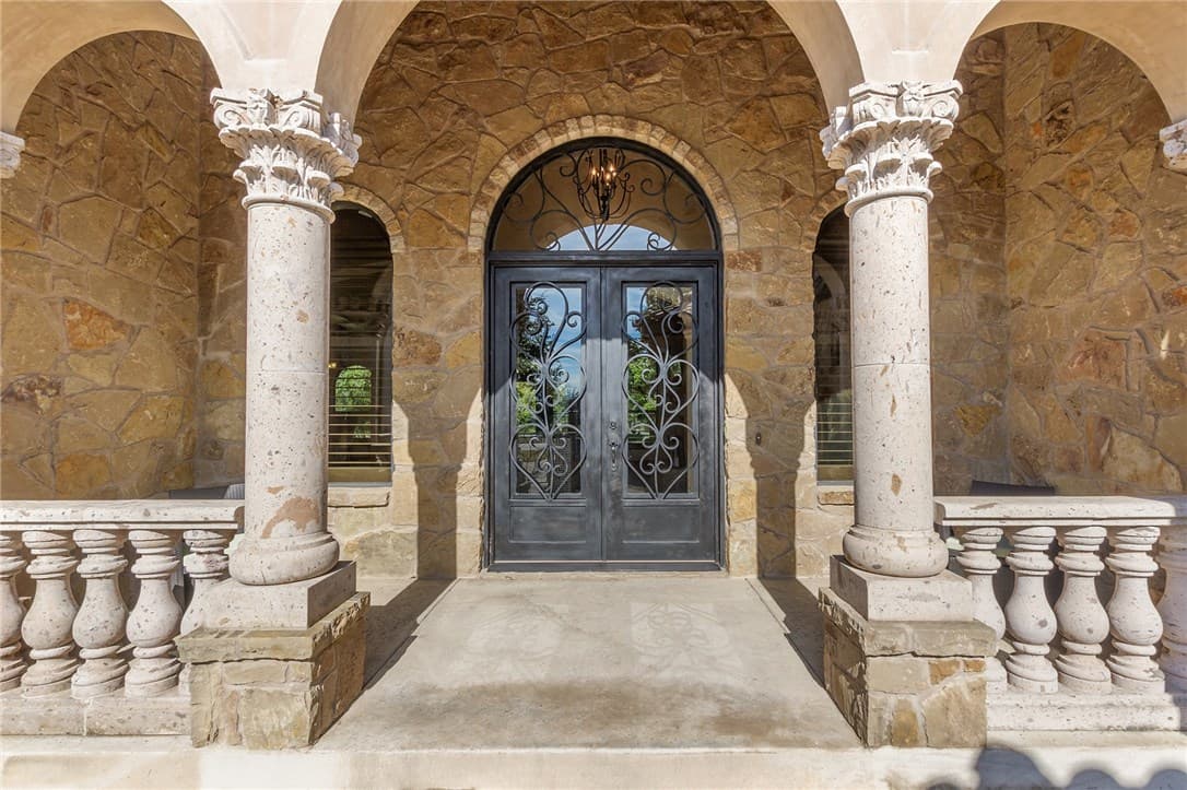 Gallery image 4