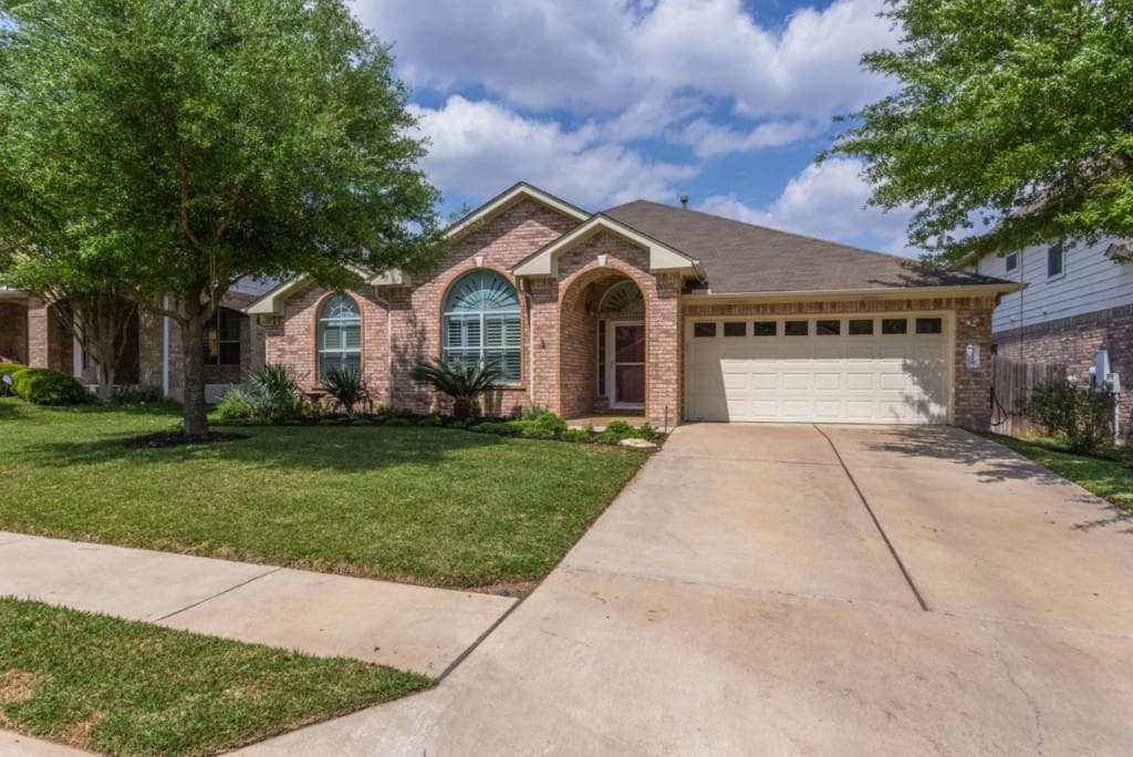 2119 Ariella Dr