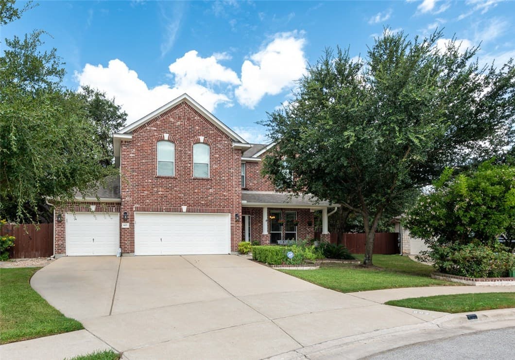 602 Falling Leaves Ct