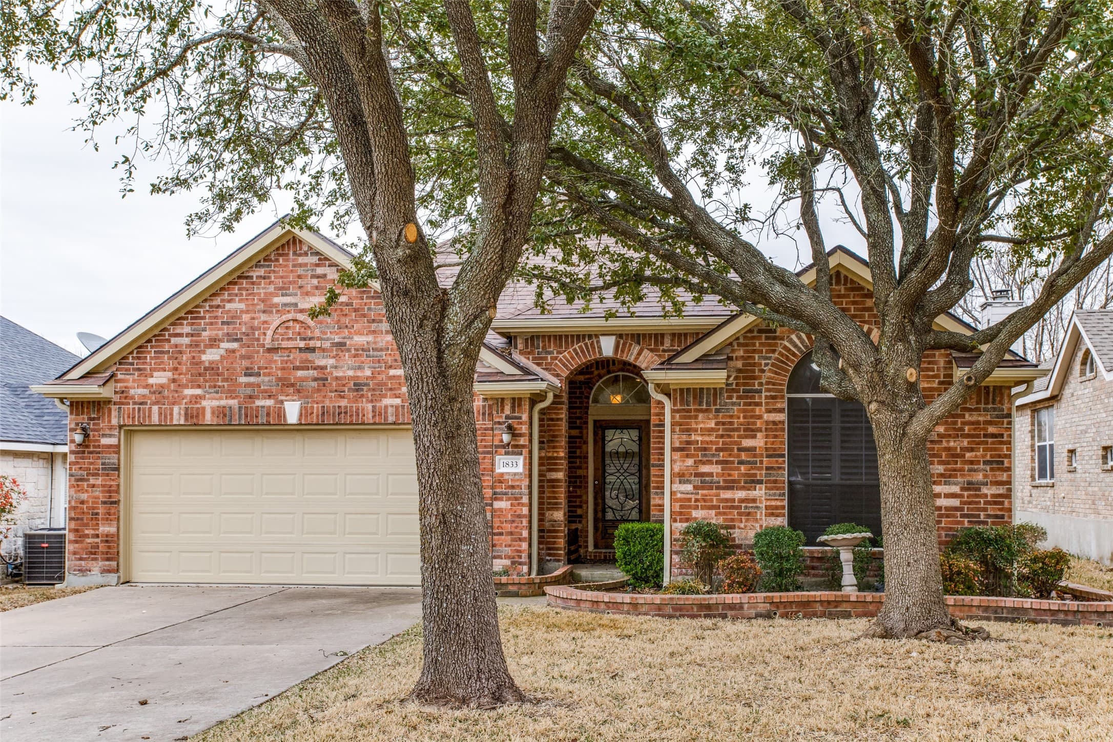 Main property image