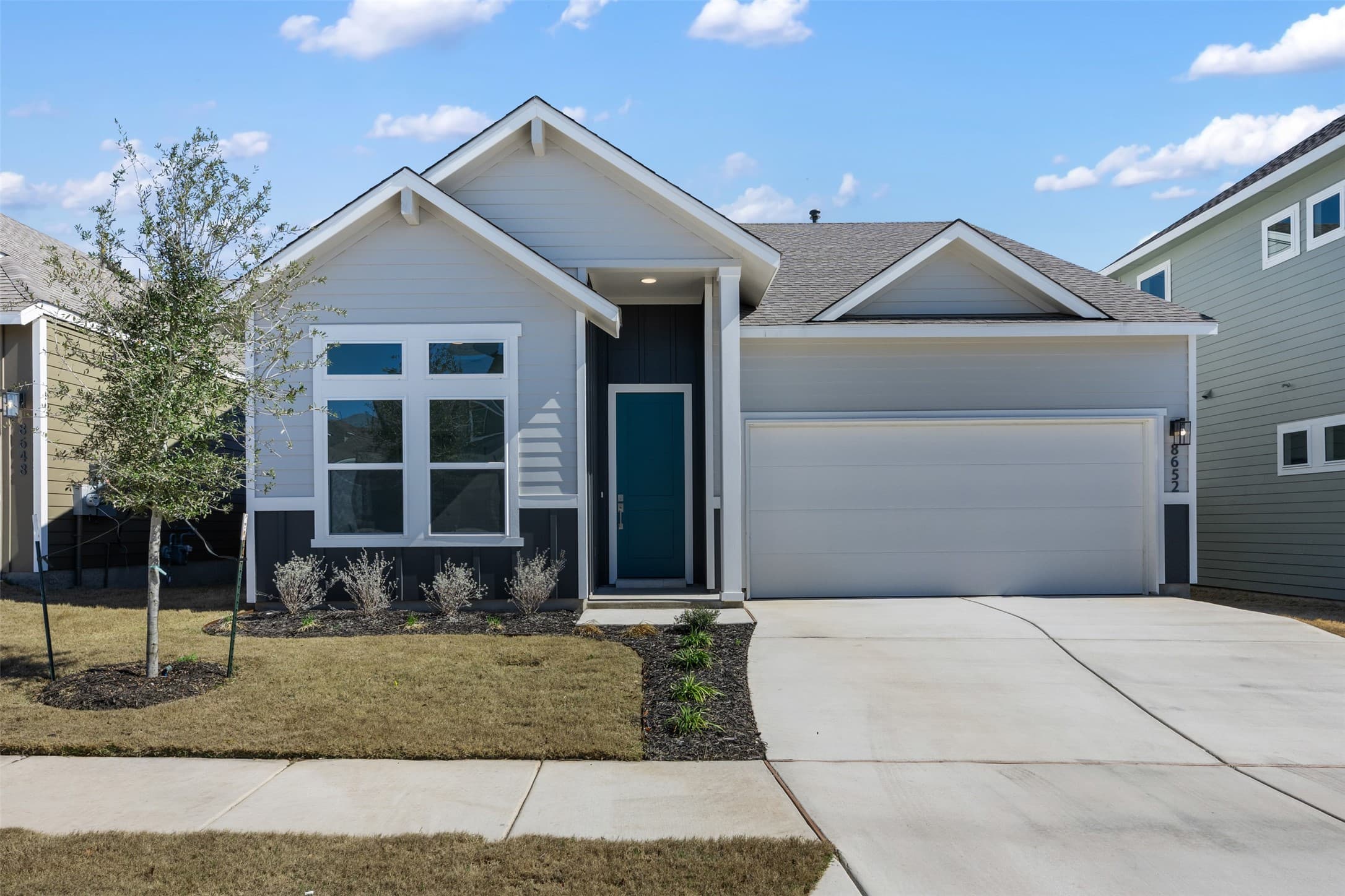 8652 Wellspring Loop