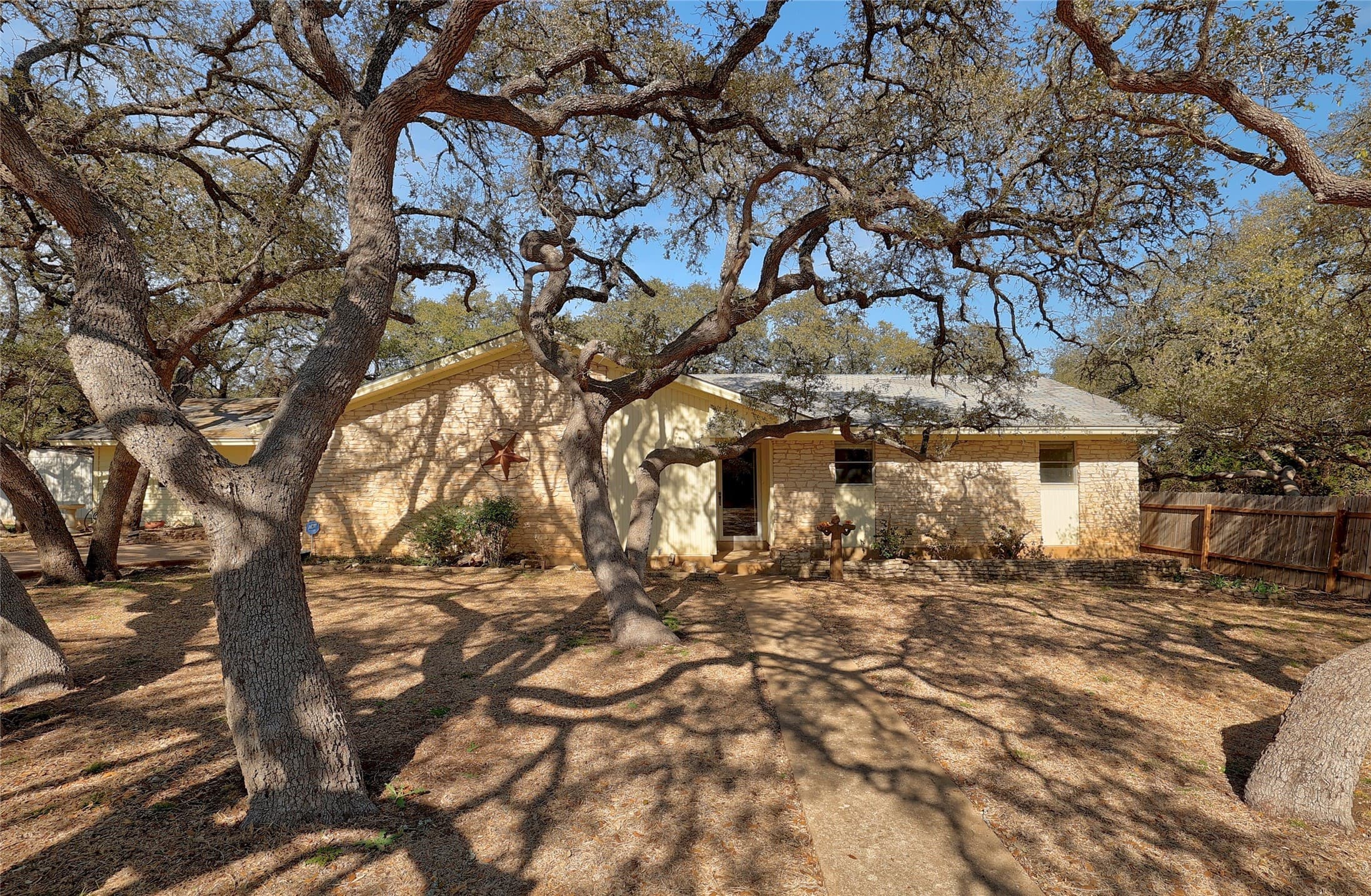 208 Post Mountain Rd