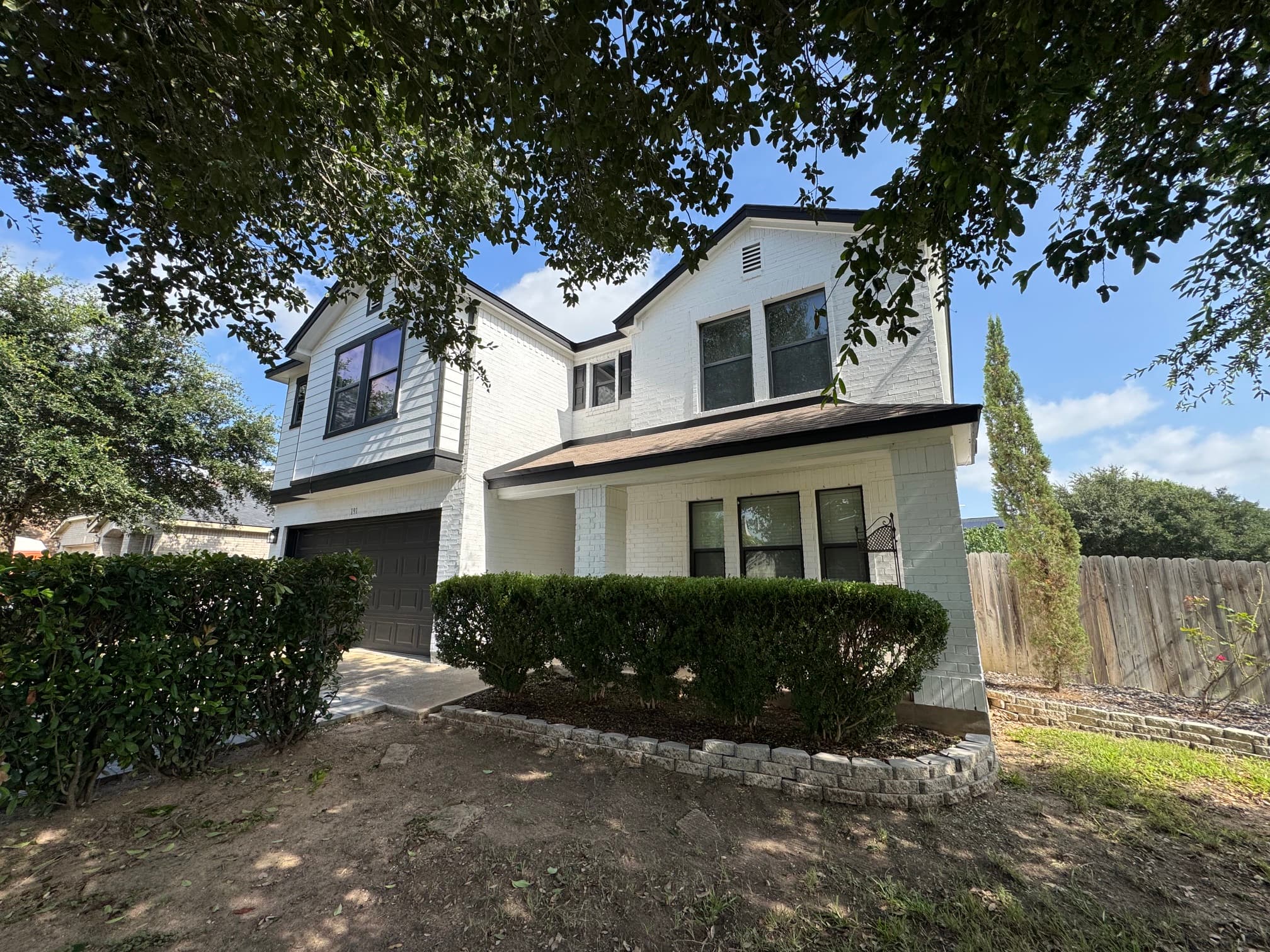 191 Mistletoe Ln
