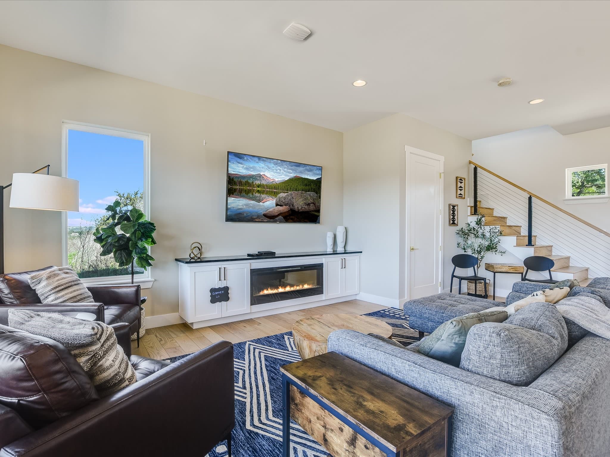 10603 Darleen Ext