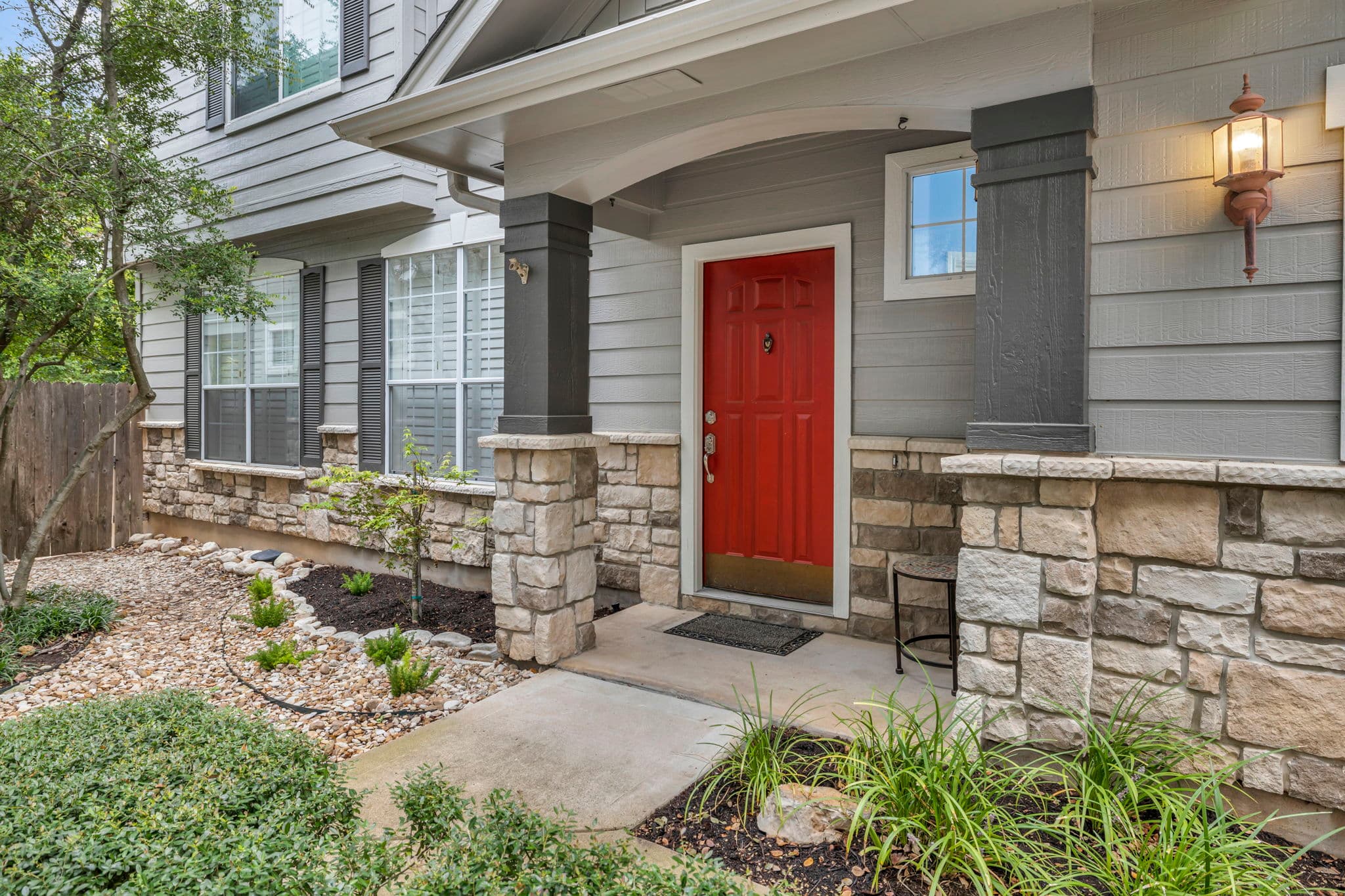 8518 Cahill Dr Apt 23