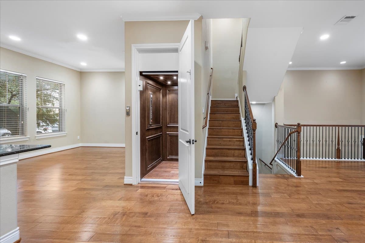 Gallery image 4