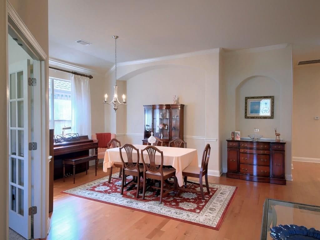 Gallery image 4