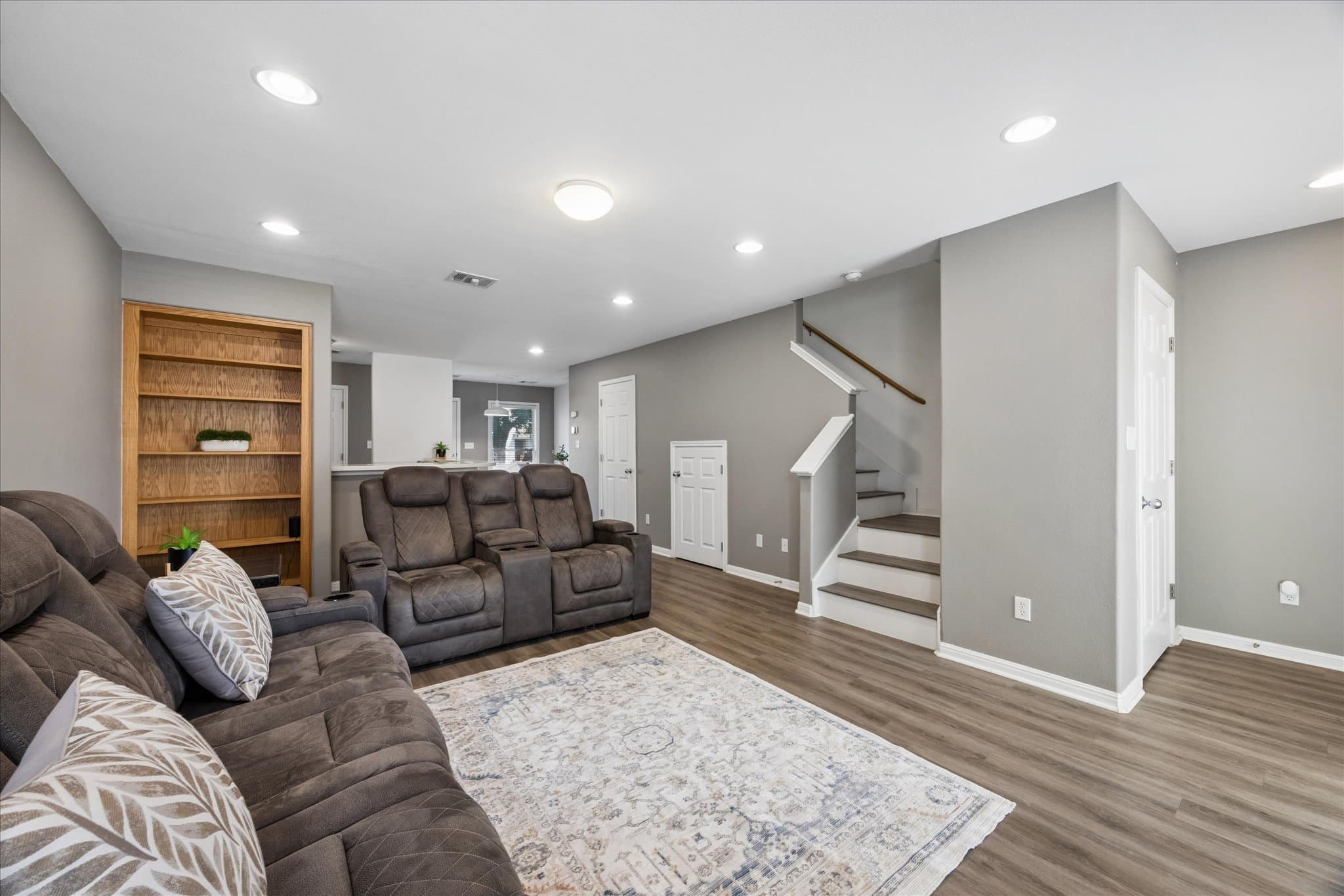 Gallery image 2