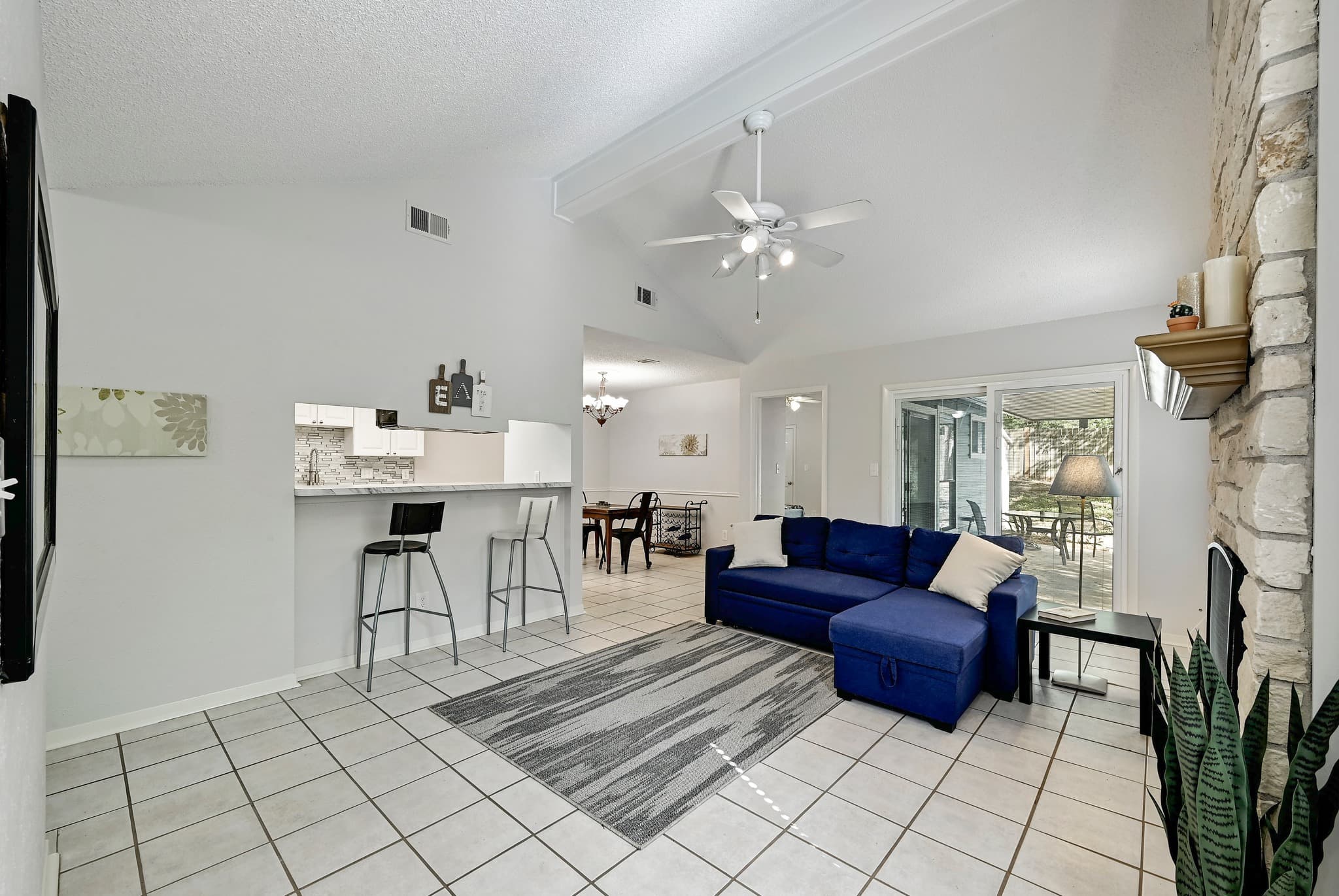275 Mooring Cir Apt B