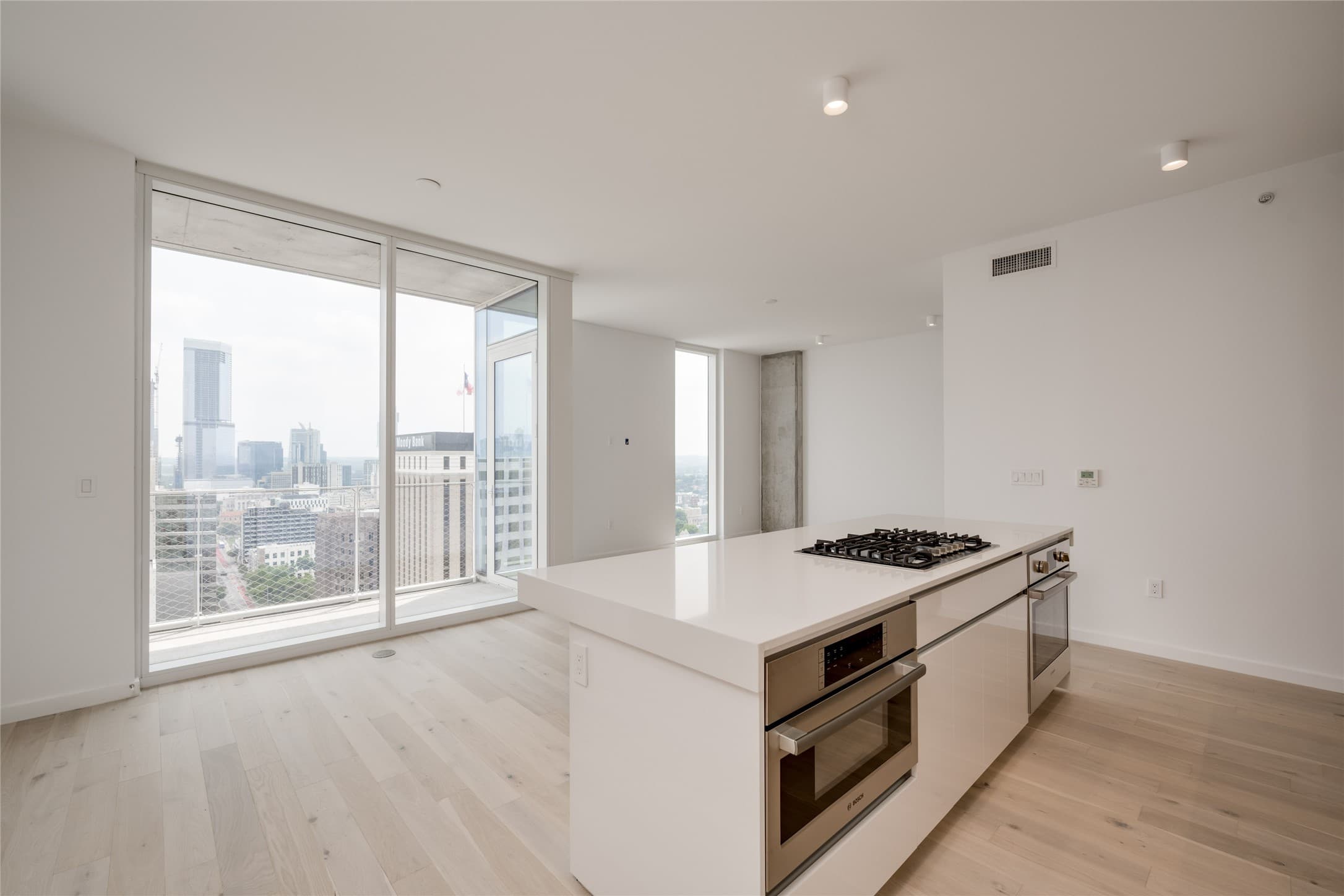 313 W 17th St Unit 1806