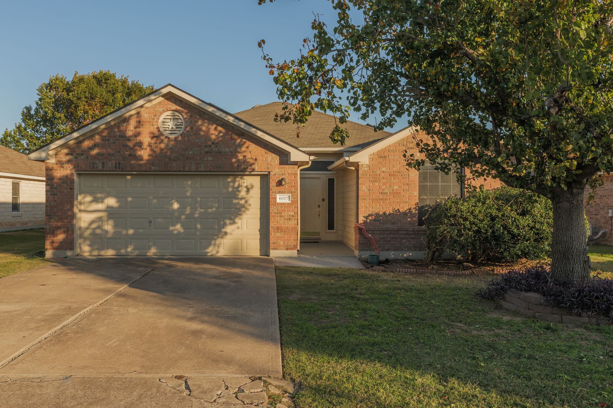Main property image