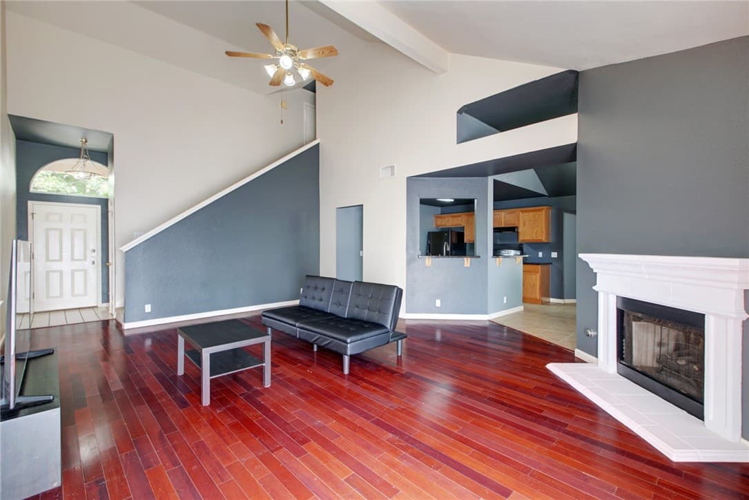 Main property image