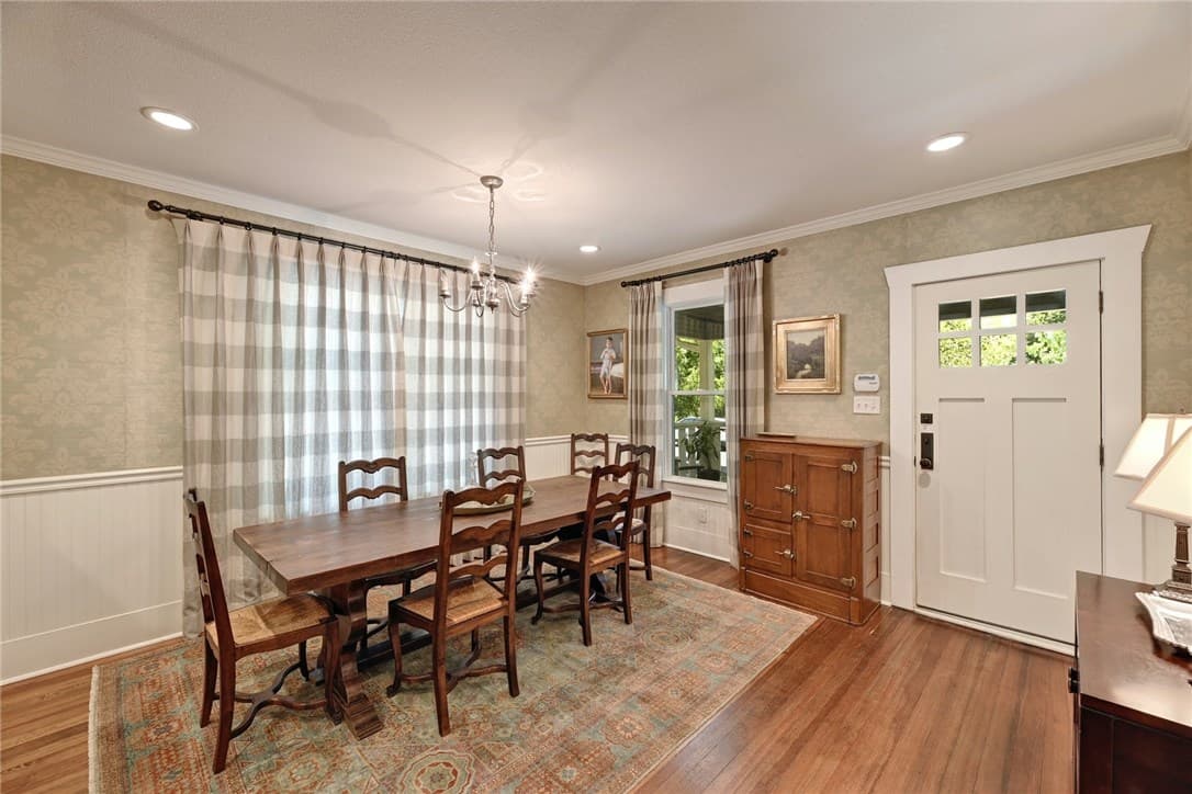 Gallery image 4