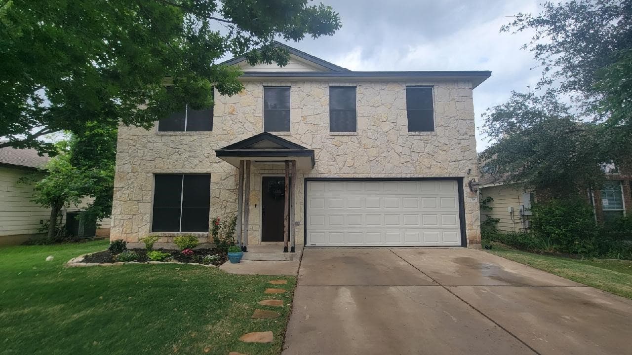 Main property image