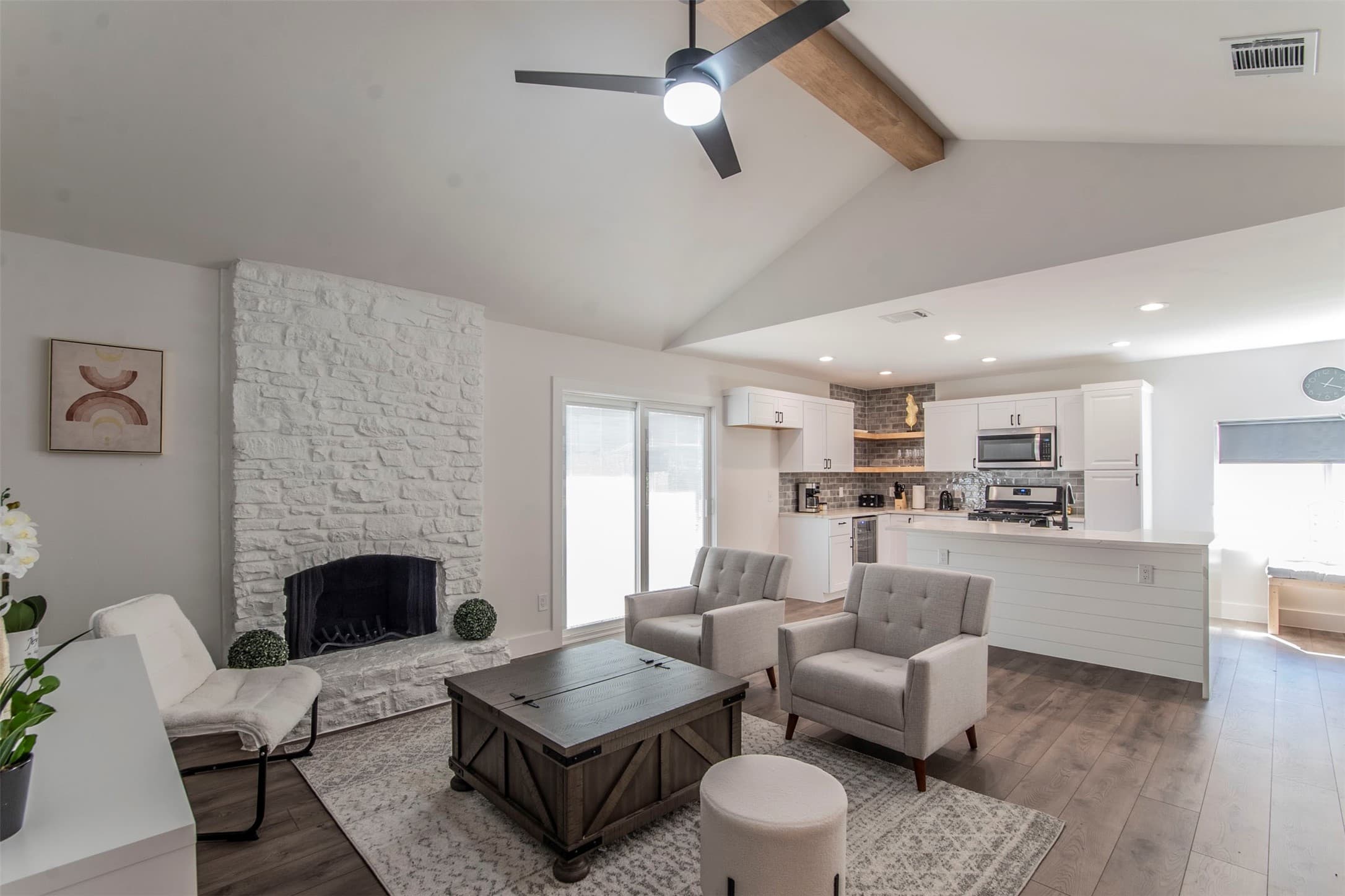 9807 Cottle Dr