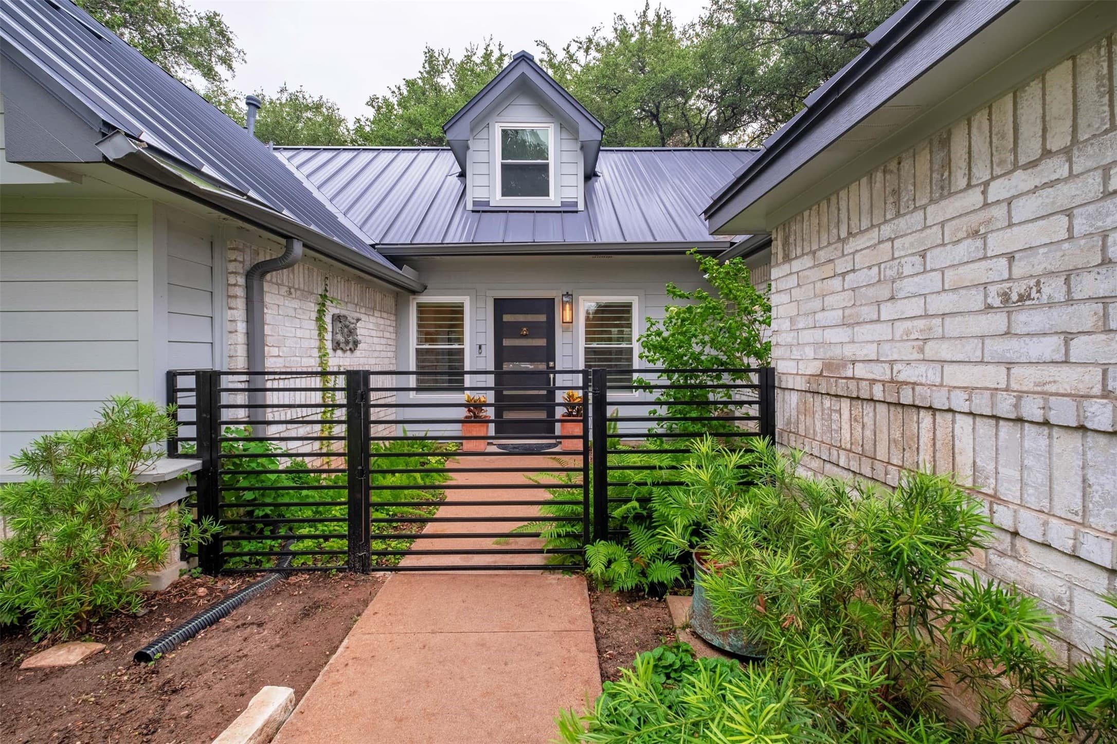 6306 Leatherwood Cv