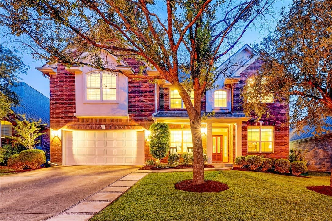15809 Royal Ashdown Dr