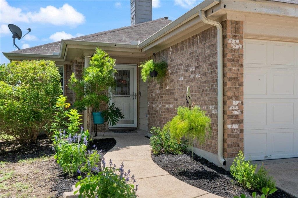 2321 Kale Dr