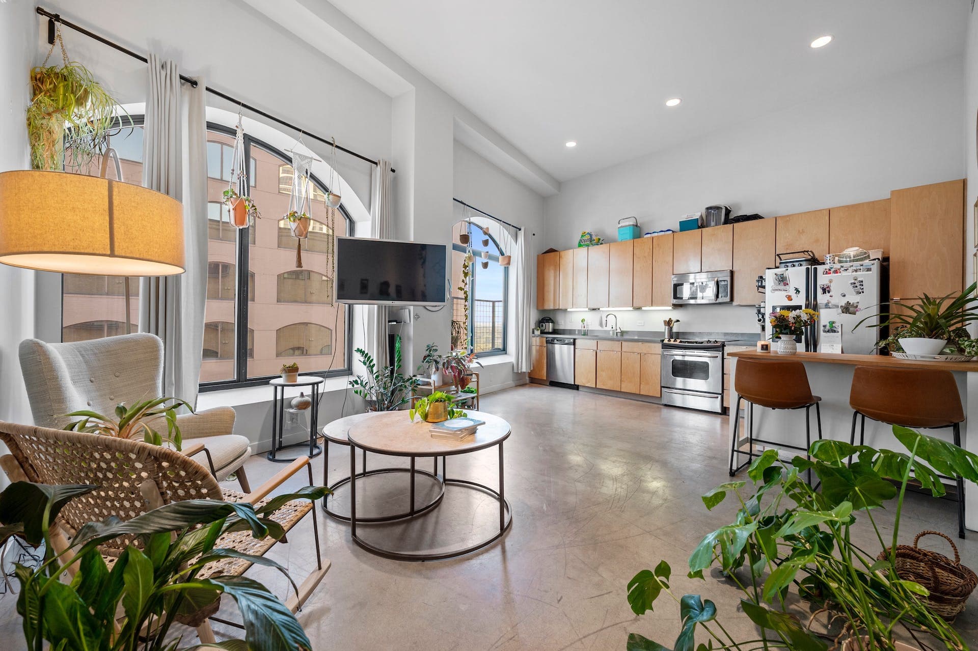 507 Sabine St Apt 908