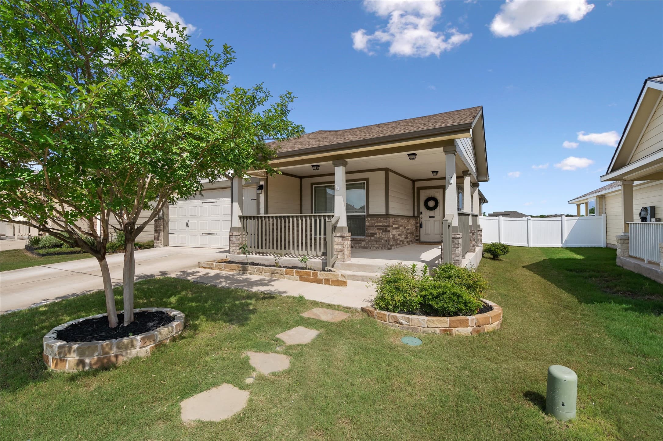 18321 Catoctin Dr