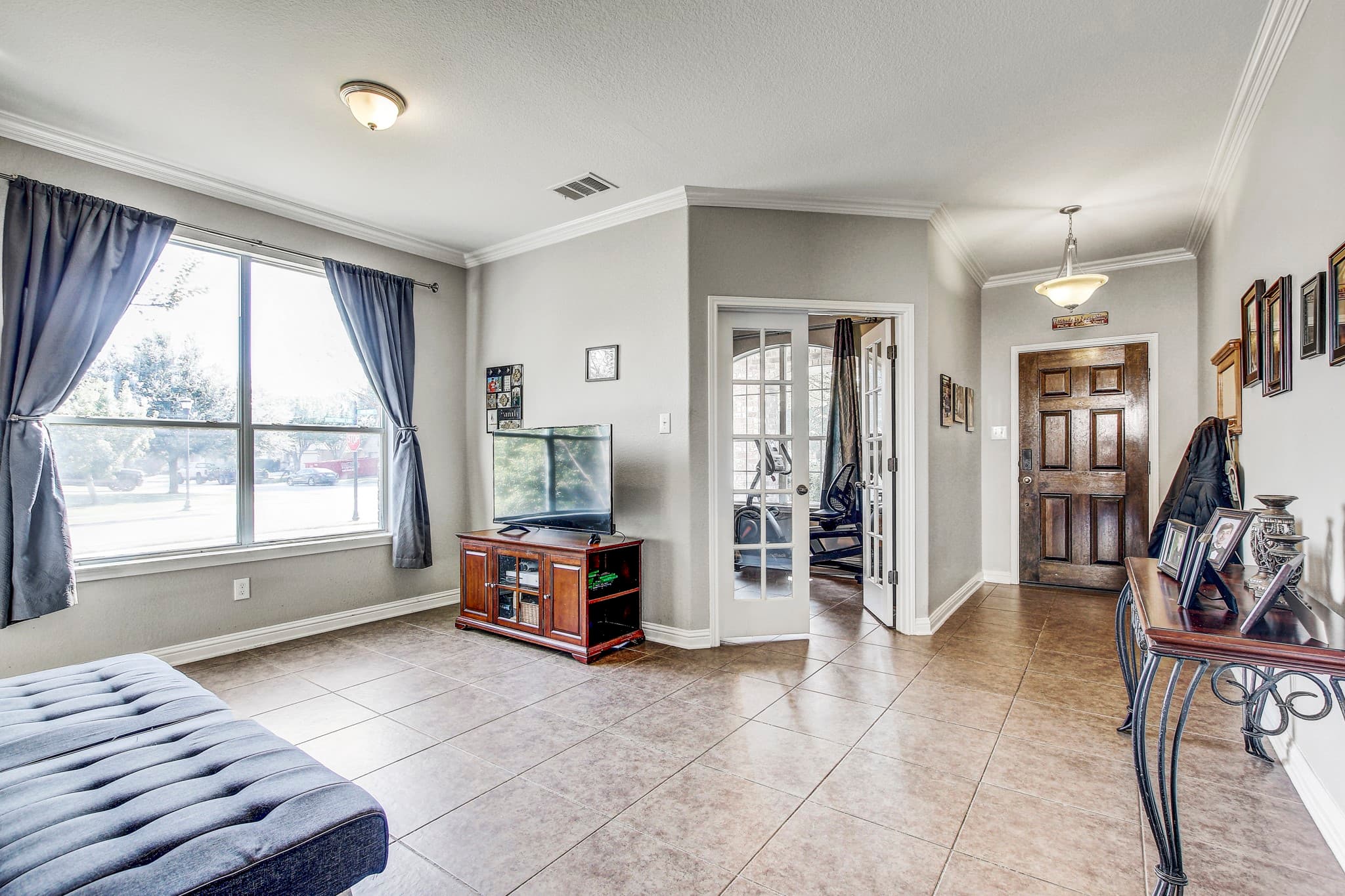 318 Serene Hollow Ln