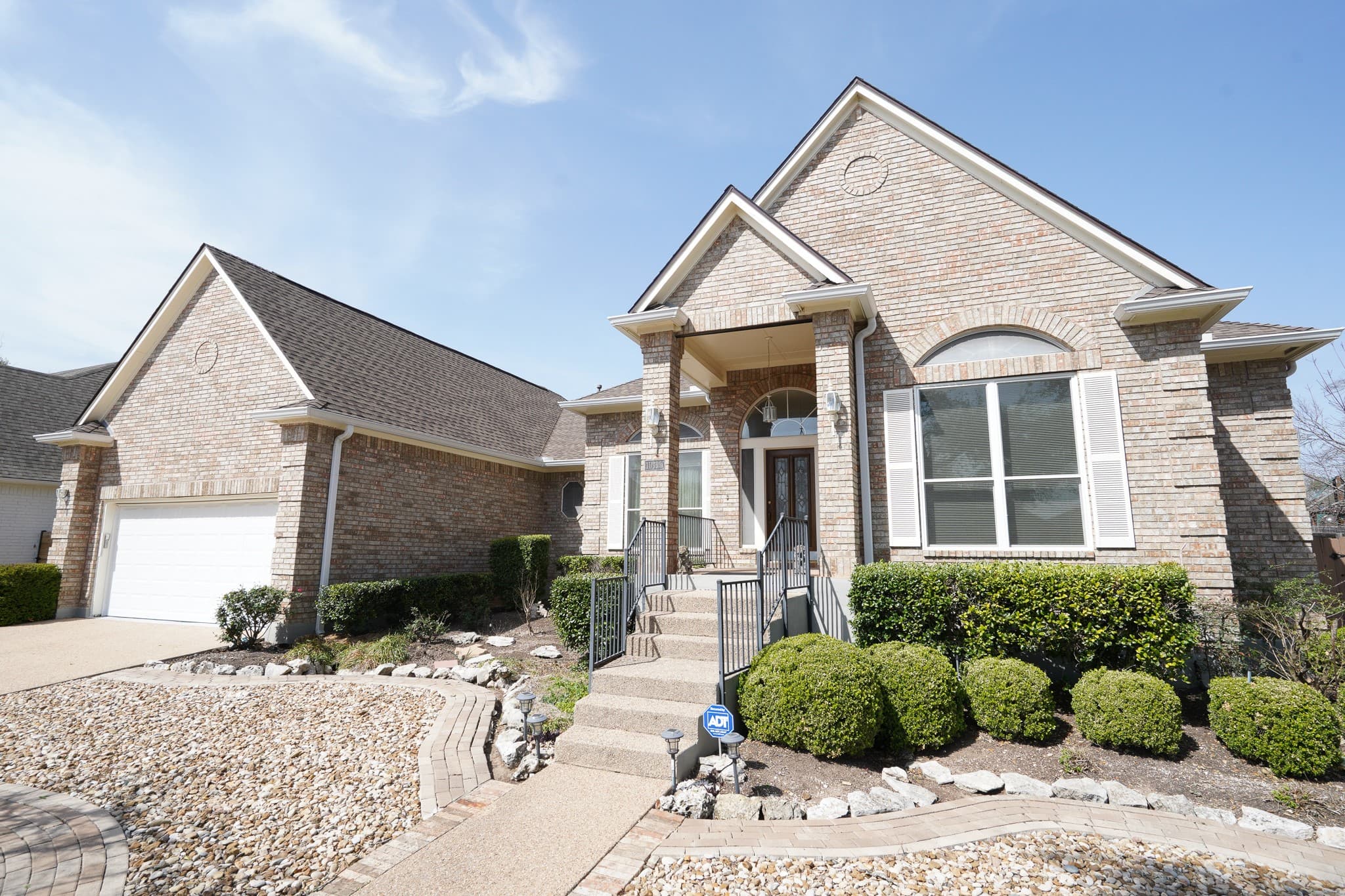 10410 Laurel Hill Cv