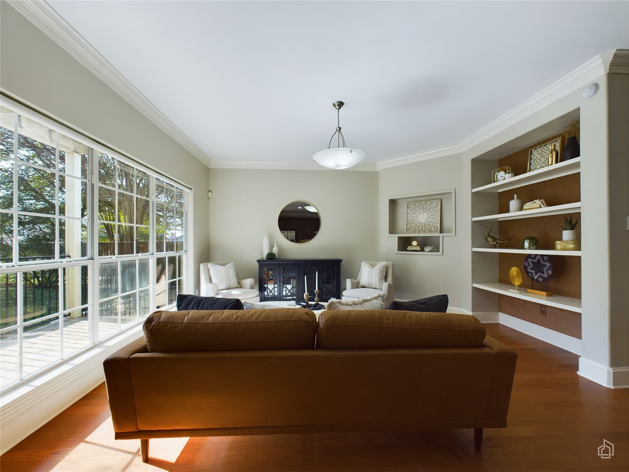 Gallery image 4