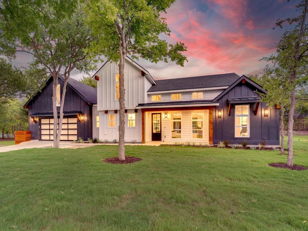10601 Oak Valley Ct
