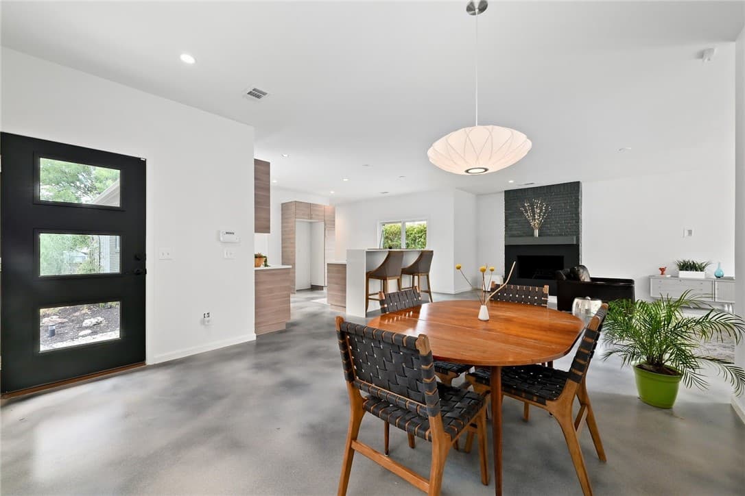 Gallery image 2