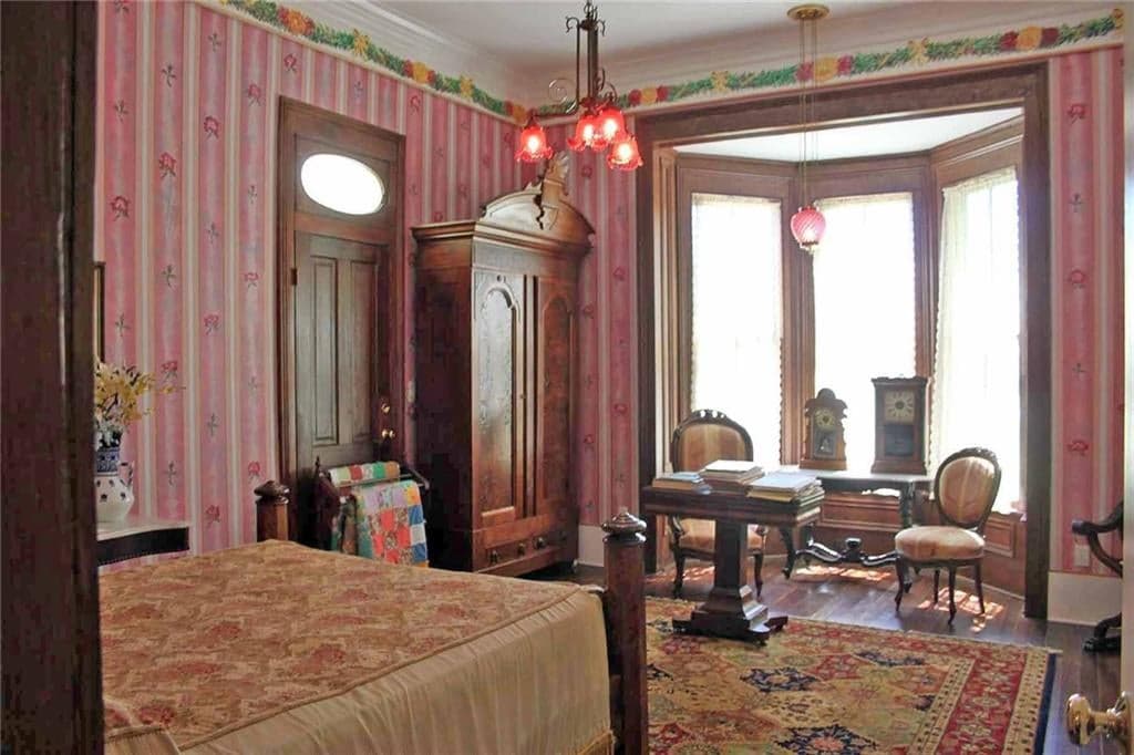 Gallery image 5