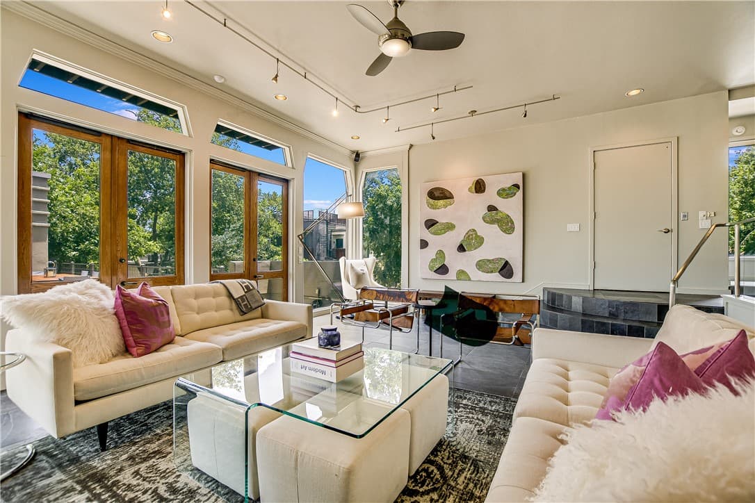 Gallery image 3