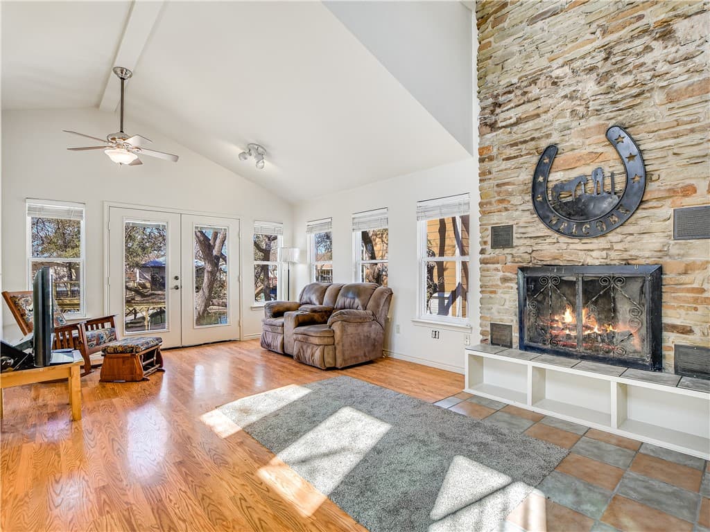 Gallery image 3