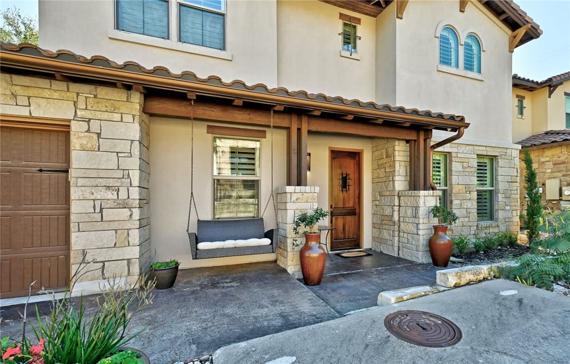15109 Falconhead Grove Loop