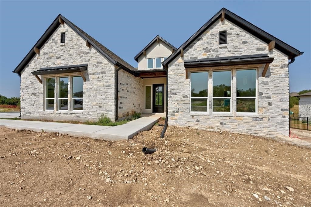 180 Onion Creek Ln