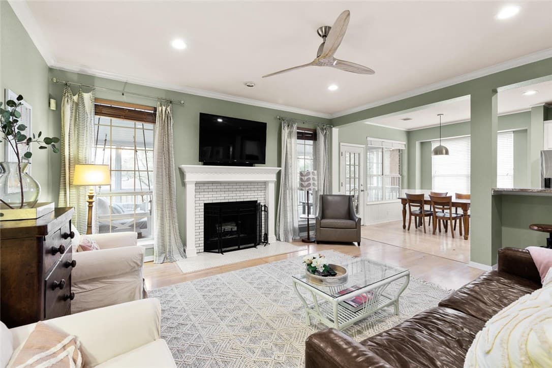 Gallery image 3