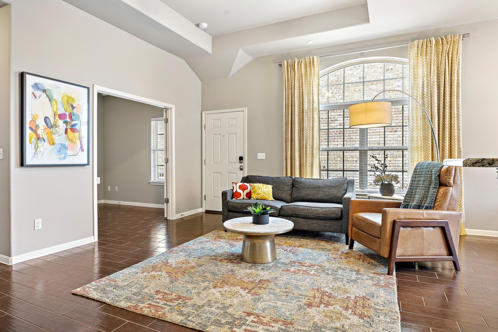 Gallery image 4
