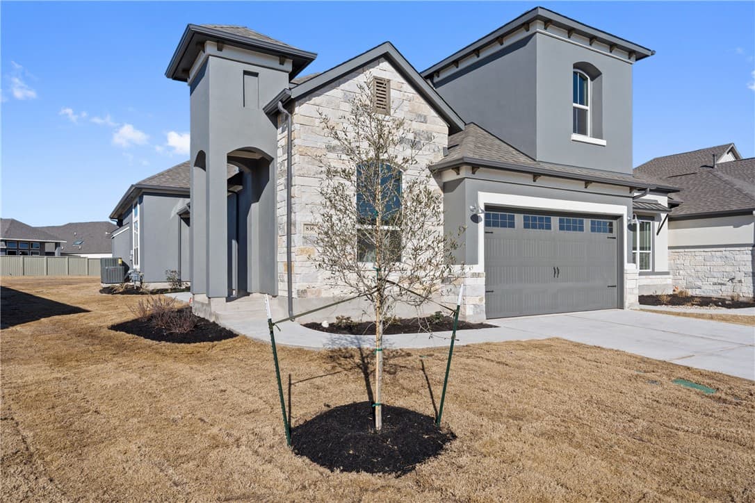 836 Faith Dr