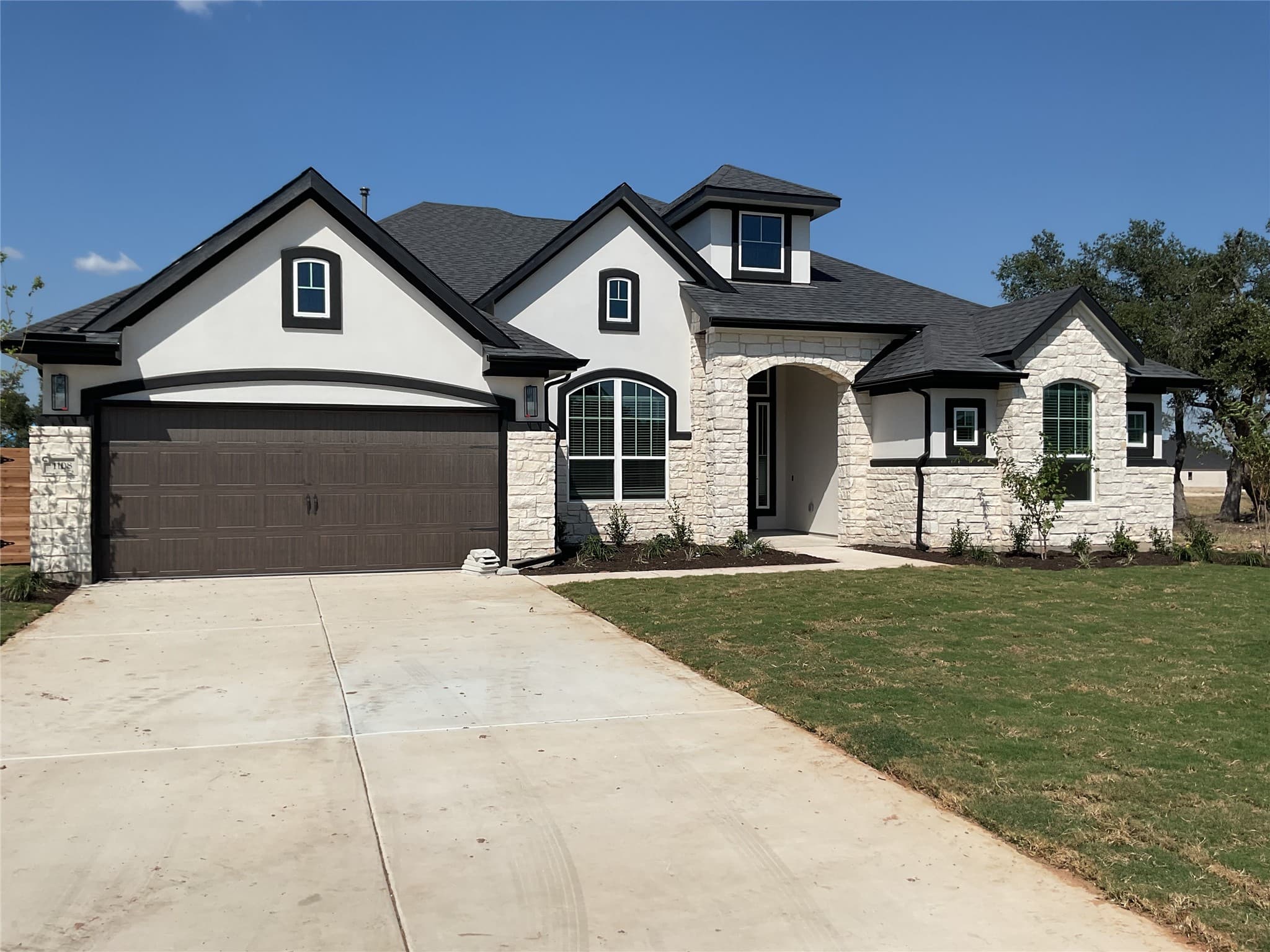 1108 Painted Horse Dr