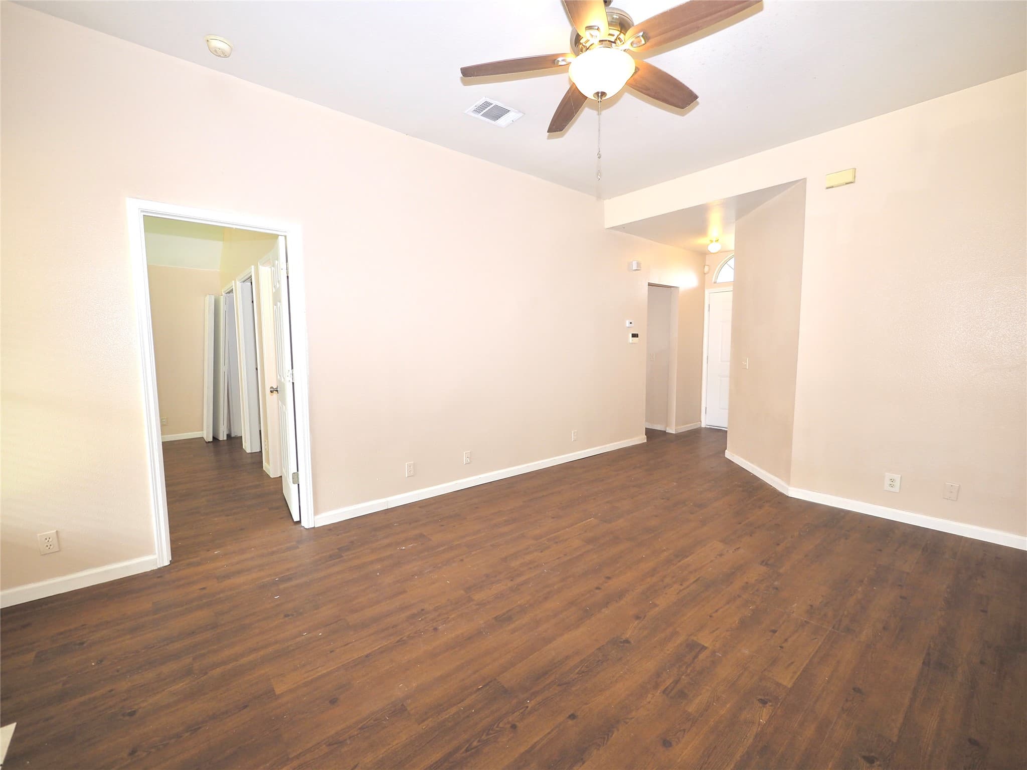 321 Juniper Dr